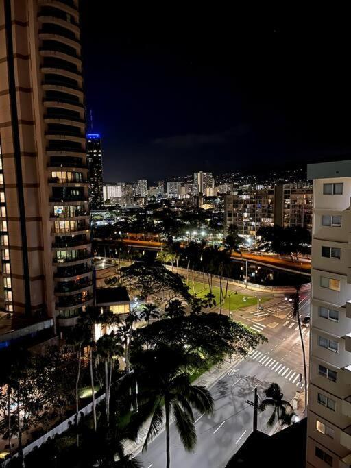12th Fl Royal Aloha With Parking Mtn Canal View